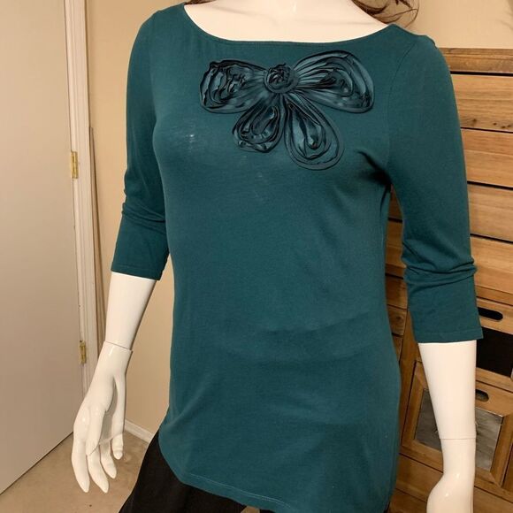 Ann Taylor LOFT Hunter green T-shirt - Picture 4 of 12